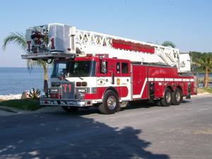 Tower 1

•1991 Pierce Lance
•95 ft aerial platform
•seating for 6 Rehabed in 2006
